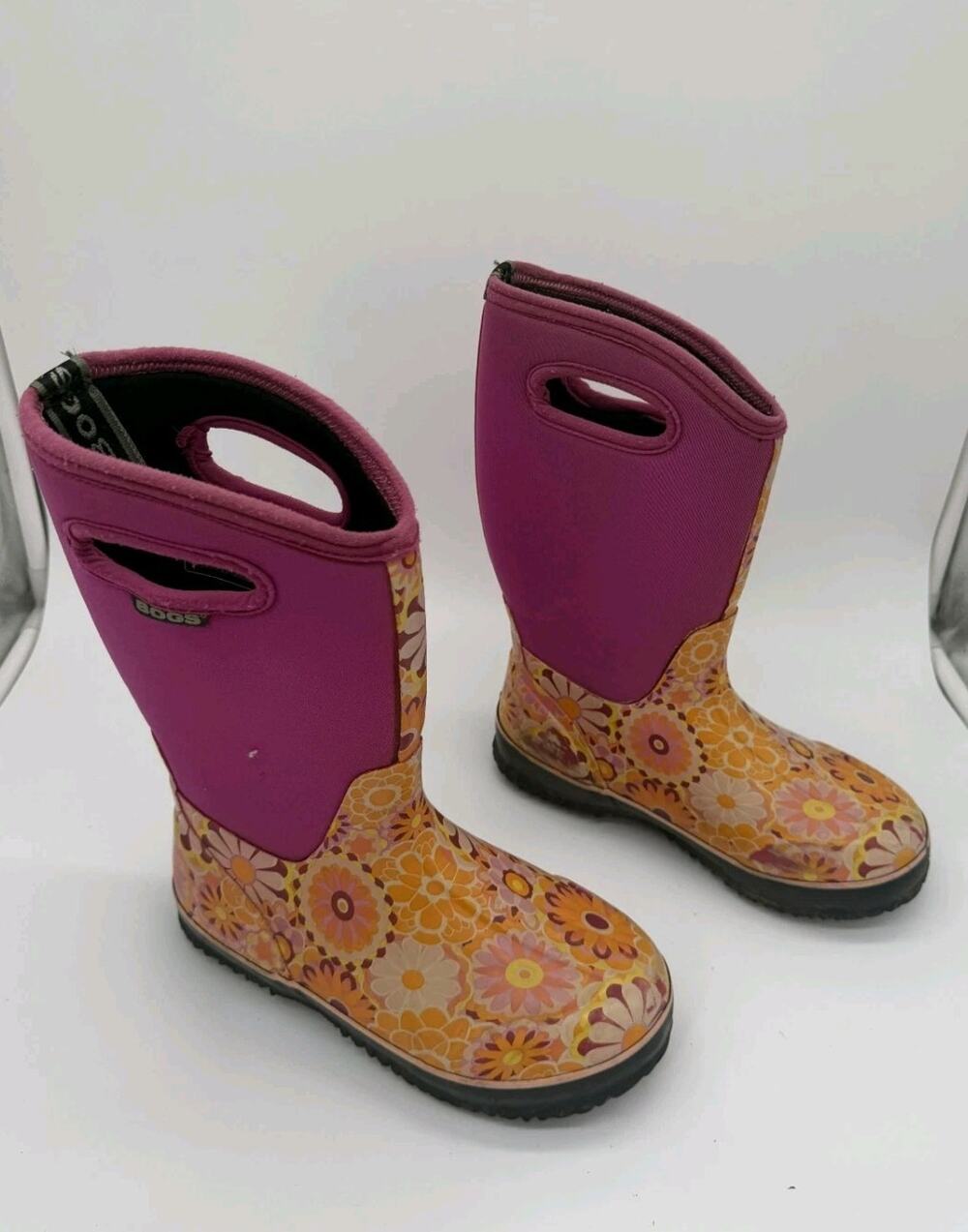 Bogs Classic High Ambrosia Girls Size 4 Pink Floral Waterproof Winter Snow Boots